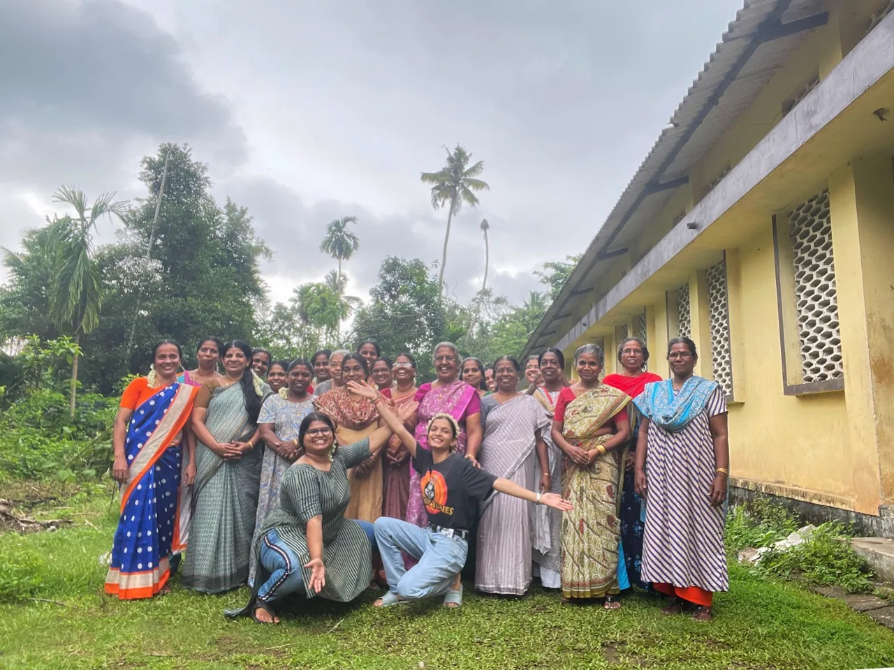 Parul Gupta with Chendamanglam weavers