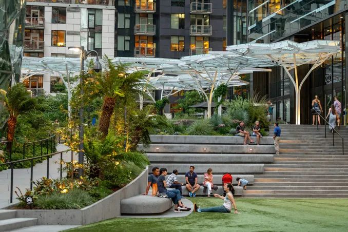  Urban park with biophilic elements